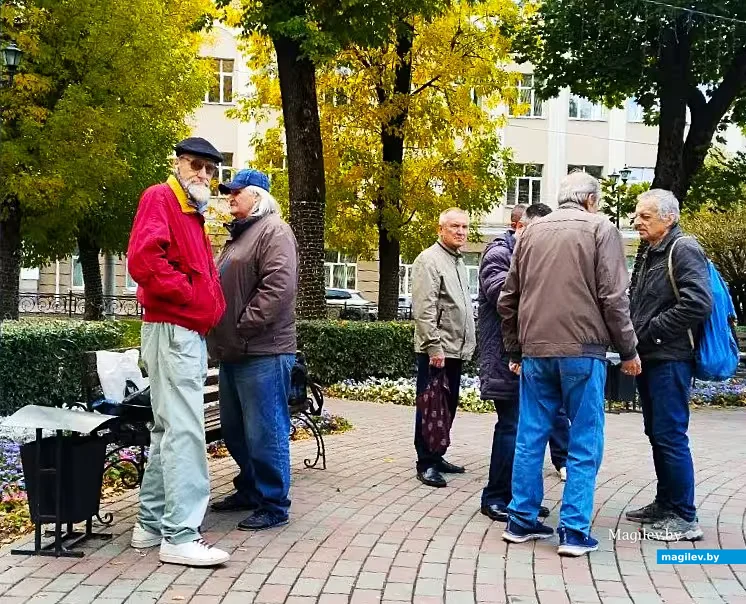    27.09.2026, Могилев. Бабье лето яблочного цвета и винильного формата.