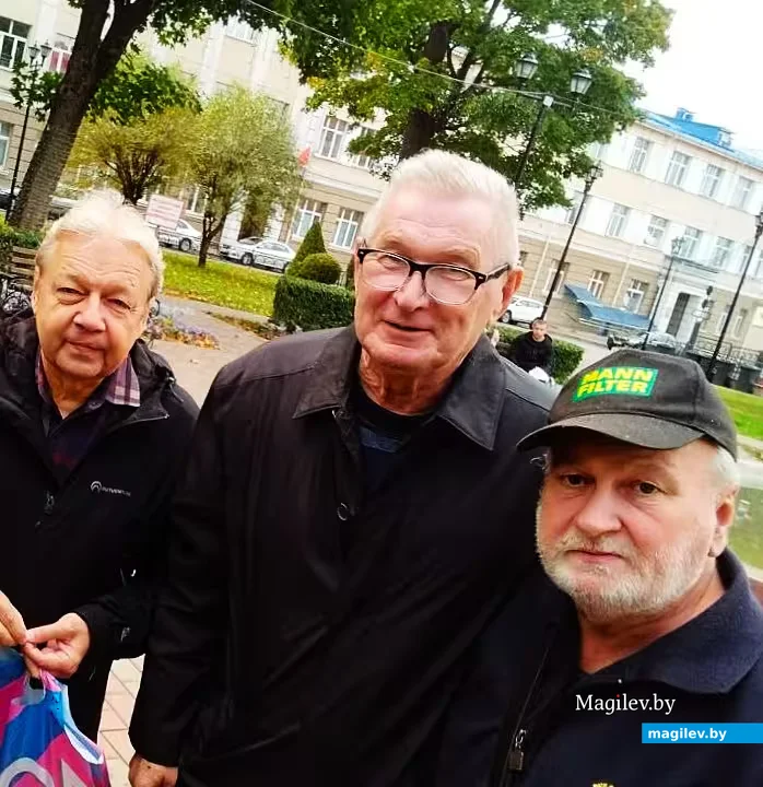    27.09.2026, Могилев. Бабье лето яблочного цвета и винильного формата.