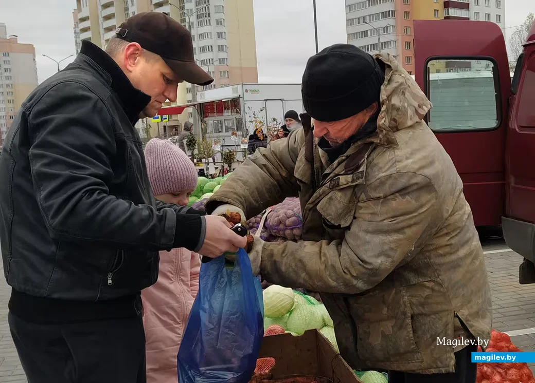 Могилев. Сельхозярмарка.
