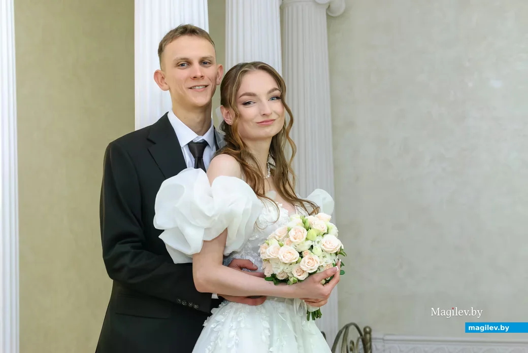 15.10.2026. Отдел ЗАГС Бобруйского горисполкома. Свадебная пара. Дарья и Виталий
