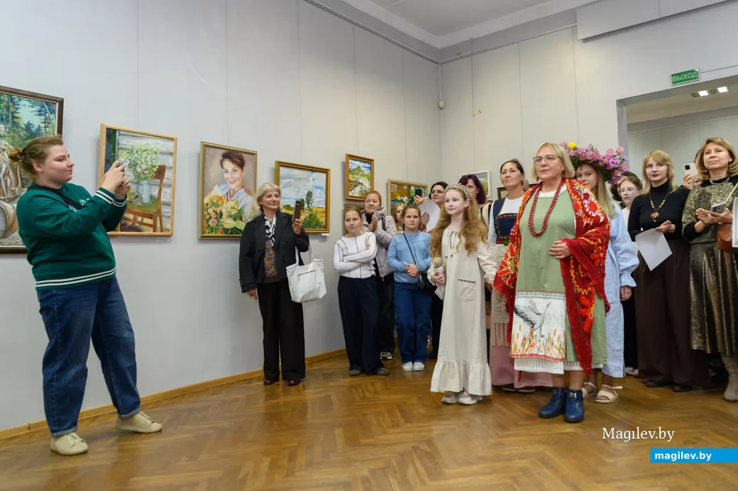 16.10.2026. Бобруйский художественный музей. Выставка художников-любителей «С любовью в сердце»,