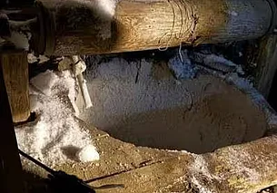 В Кировске мужчина упал в колодец во дворе дома и утонул