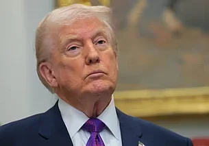 Трамп ввел временные пошлины в размере 10% на товары из всех стран мира