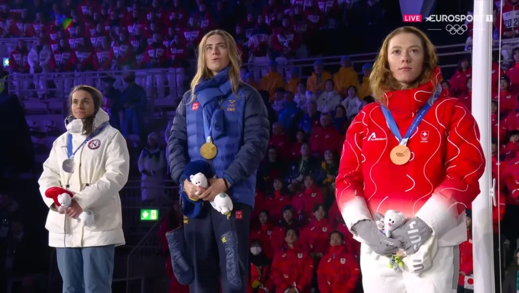 22.02.2026, Олимпийские игры. Хайди Вэнг (Норвегия), Эбба Андерссон (Шввеция), Надя Калин (Швейцария)