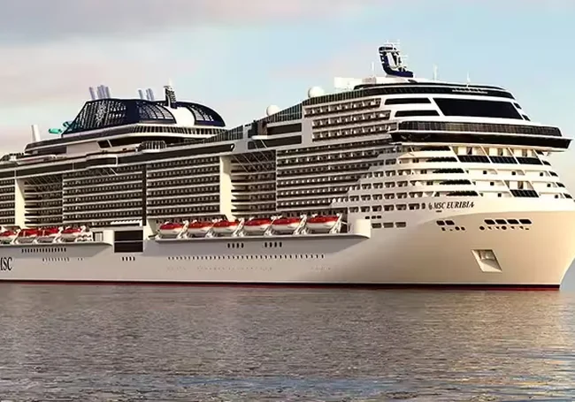 Шесть тысяч российских туристов застряли на борту круизного лайнера в Дубае