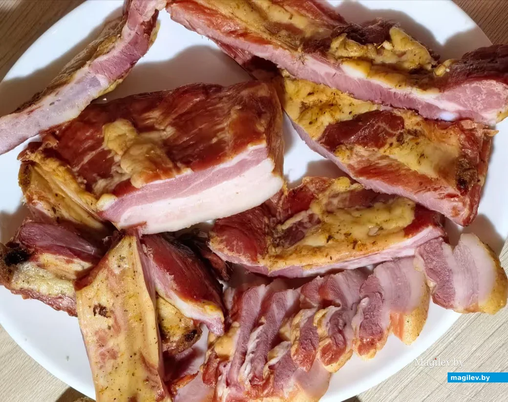  Копченые деликатесы, приготовленные Сергеем Дундиным.