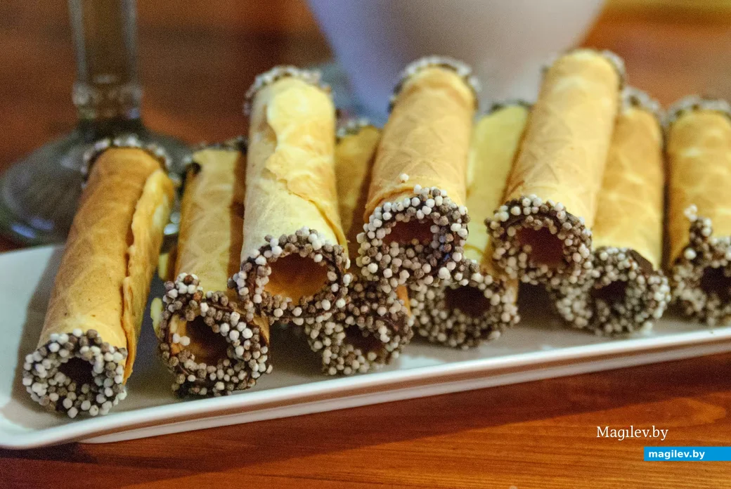 05.03.2026. Бобруйск. Татьяна Аврамчик печет советские торты и печенье.