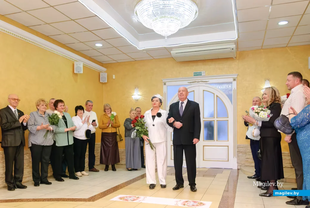 06.03.2026. Отдел ЗАГС Бобруйского горисполкома. Свадебная пара. Галина Николаевна и Борис