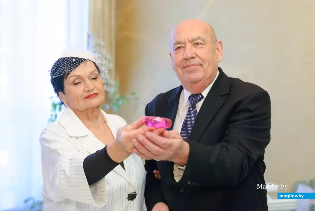 06.03.2026. Отдел ЗАГС Бобруйского горисполкома. Свадебная пара. Галина Николаевна и Борис