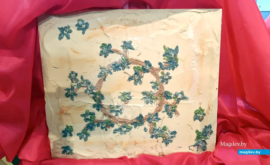   Март 2026 г. Шоколадная картина художников Александра и Марины Головченко.