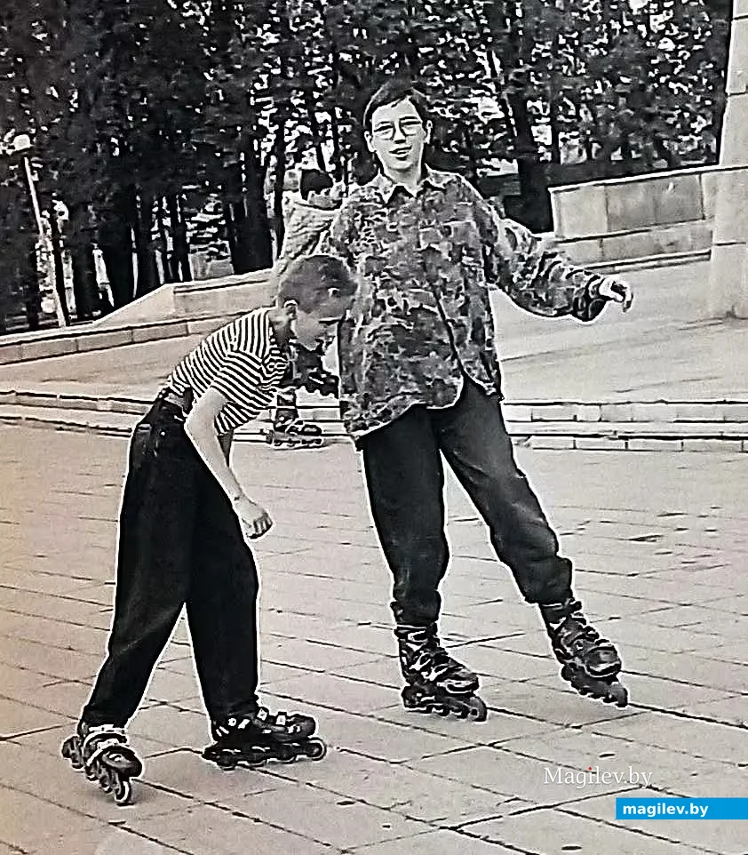   Может, кто-то что-то вспомнит?