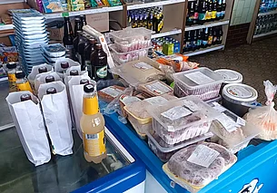 В одном из магазинов Хотимского района нашли продукты с просрочкой больше 100 дней