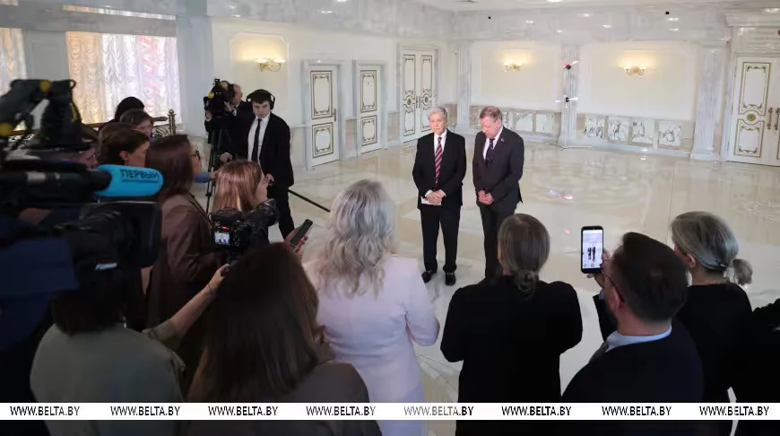 19 марта 2026 года. Спецпосланник США Джон Коул сообщил журналистам о снятии санкций с