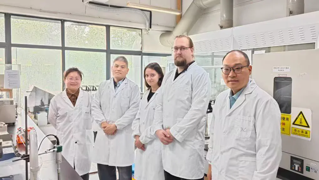 Белорусские и китайские ученые создали наночастицы для борьбы с раком. Фото: Национальная