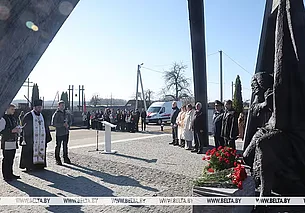 День памяти трагедии в Хатыни: в Борках Кировского района прошел митинг-реквием