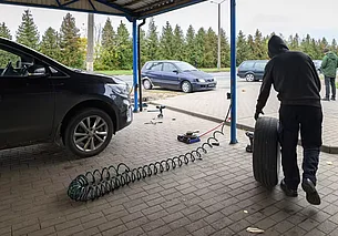 «Надеюсь, техосмотр пройду без проблем». Жизнь глазами бобруйчан