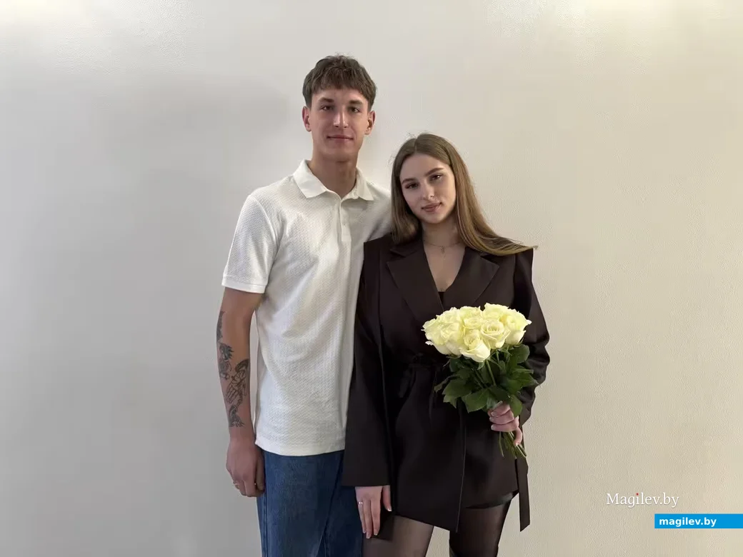  27.03.2026 г. Могилев. ЗАГС. Молодожены недели: Виолетта и Ростислав Космачевы. 