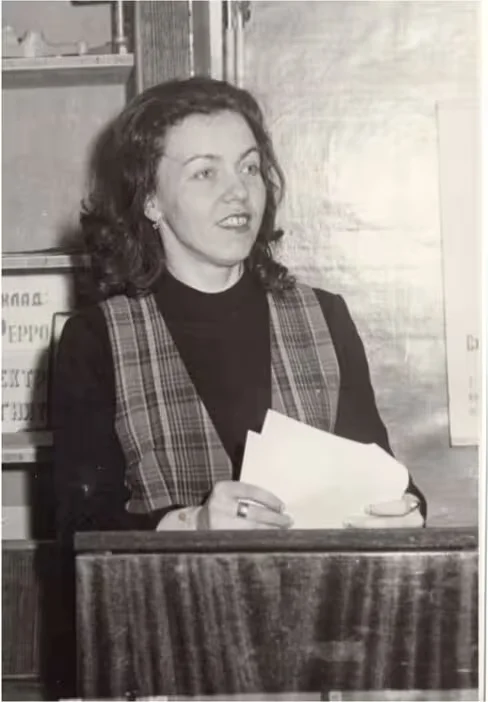  1982 год. Татьяна Васильевна Подружая в годы работы в УПК. 