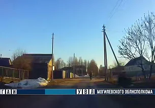 В Хотимске подросток пытался «сбежать» от ГАИ на мопеде