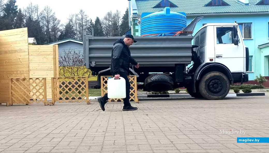   01.03.2026, Могилев. Продажа сока в Могилевском лесхозе.