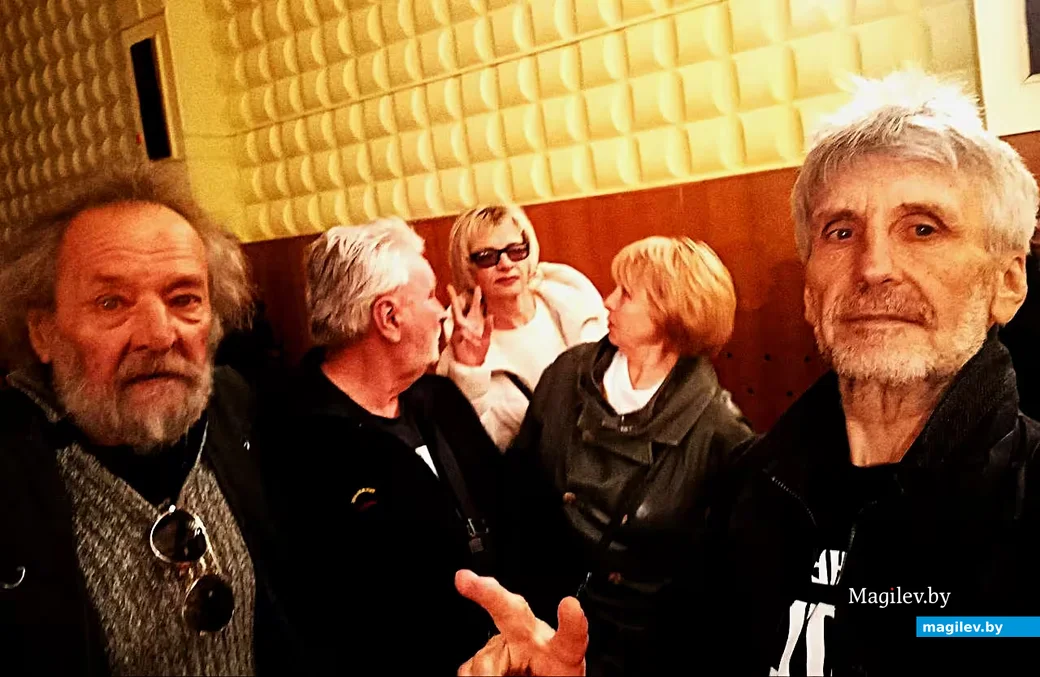 04.04.2026, Могилев, ДК «Моготекс». Выступление  рок-групп «The Pinkies»  и «Барон Мюнхгаузен». До, во