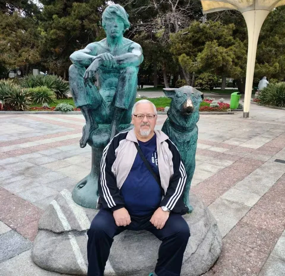 Михаил Горев прошлым летом вместе с супругой побывал на отдыхе в Ялте. Фото из личного архива.