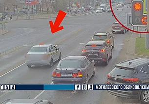 В Могилеве таксист проехал на красный: даром ему это не прошло