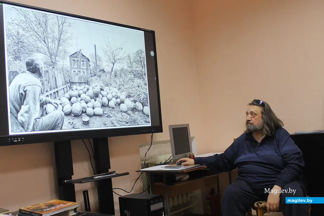 09.04.2026. Могилев. Открытие выставки Александра Ченцова «Фотографический калейдоскоп». Автор