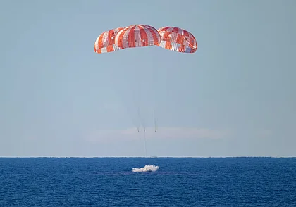 Астронавты лунной миссии Artemis II вернулись на Землю