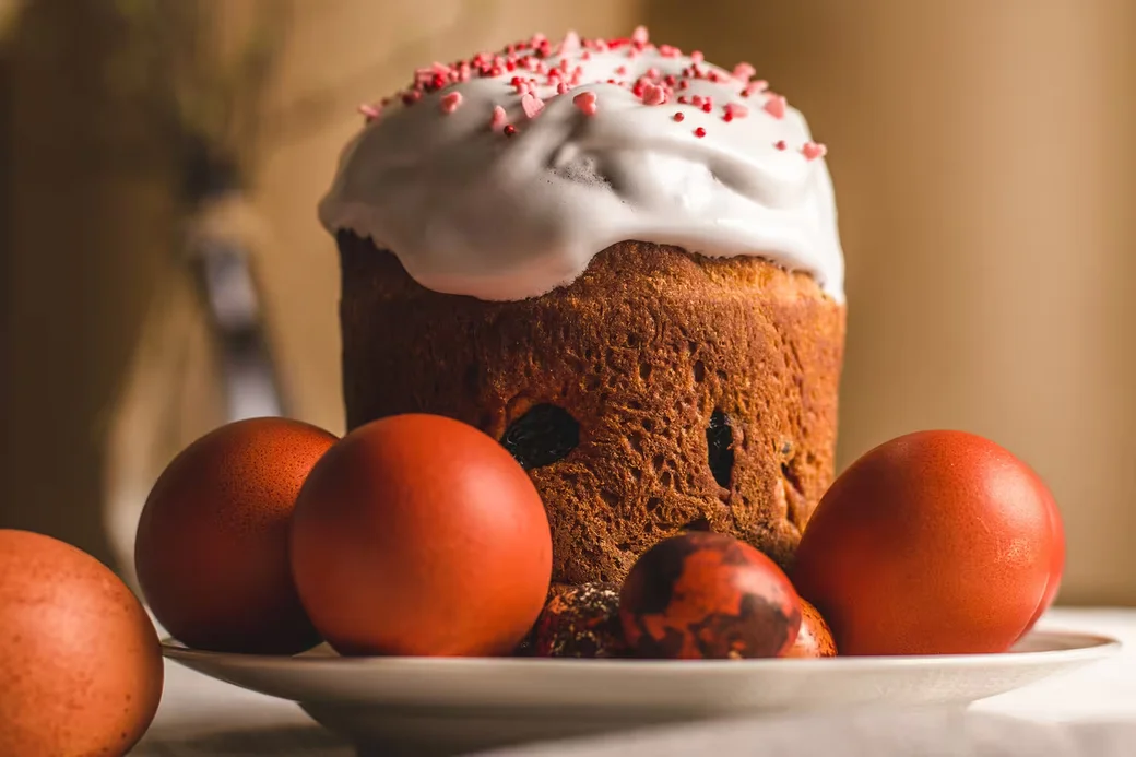 Яиц в Пасху можно съедать столько, чтобы они укладывались в дневную норму по количеству белка