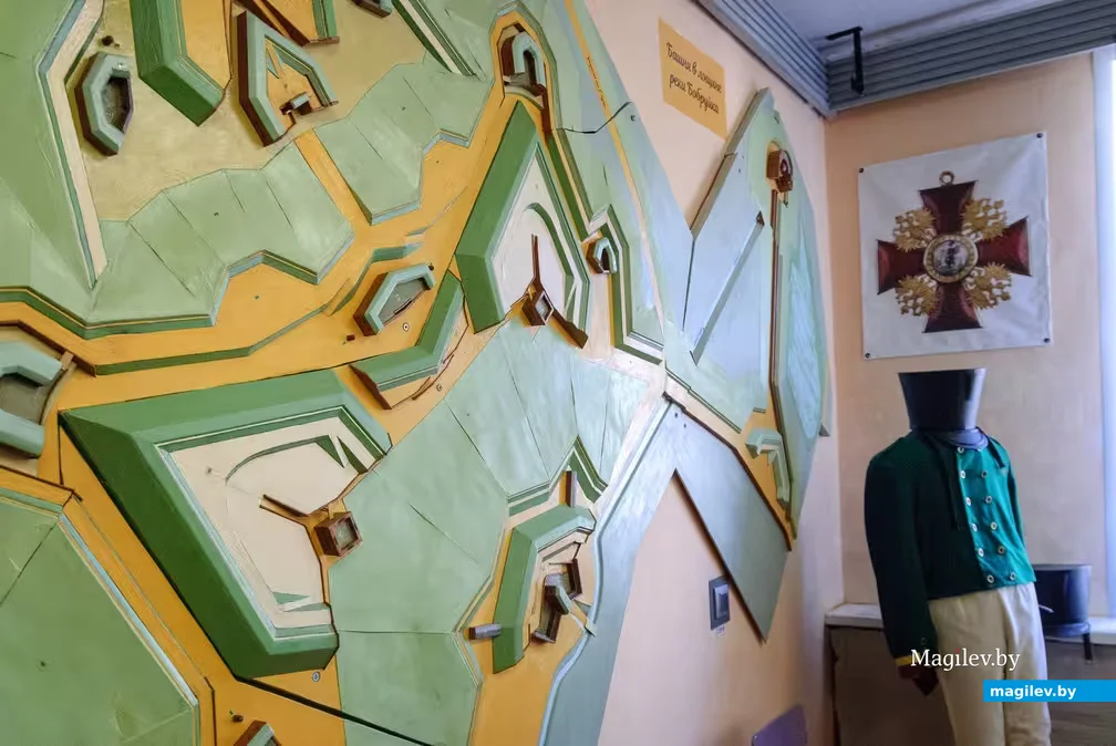 04.04.2026. Макет Бобруйской крепости создали в Центре туризма, краеведения и экскурсий детей и