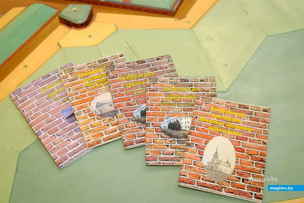 04.04.2026. Макет Бобруйской крепости создали в Центре туризма, краеведения и экскурсий детей и