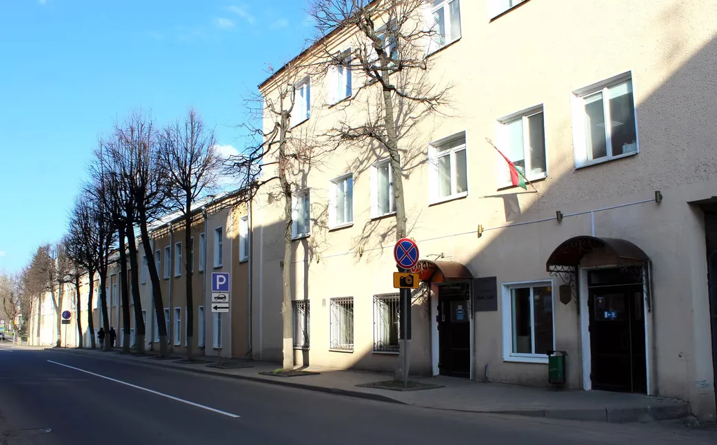 Здание бывших складов пивзавода Леккерта по ул. Карла Маркса.