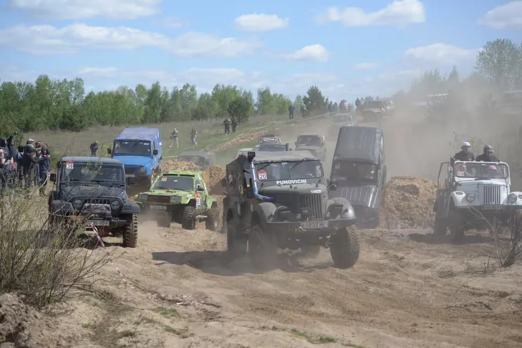  Первенство по джип-спринту «Дорогами Победы». Фото из архива Бобруйского райисполкома.