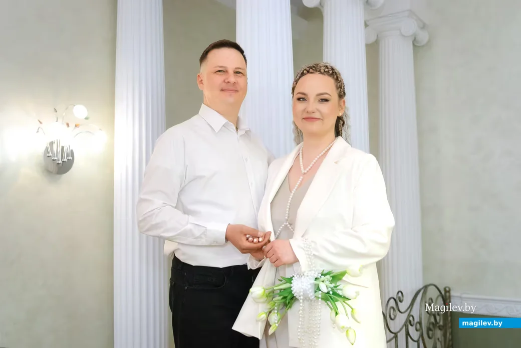 15.04.2026. Отдел ЗАГС Бобруйского горисполкома. Свадебная пара. Елизавета и Антон