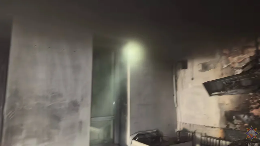 18 апреля 2026 года.  Пожар в кафе на улице Первомайской в Могилеве:. Фото МЧС. 