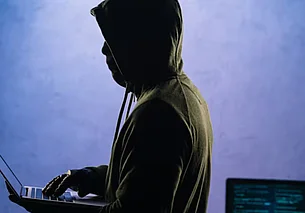 МВД: за сутки в милицию поступило около 300 сообщений о звонках мошенников