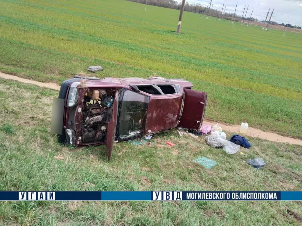 Могилевский район, 19 апреля 2026 года. ДТП на автодороге М-8 вблизи деревни Князевка. Фото: УВД