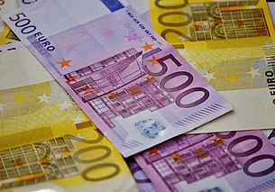 Кредит Украине от ЕС на 90 миллиардов евро одобрен