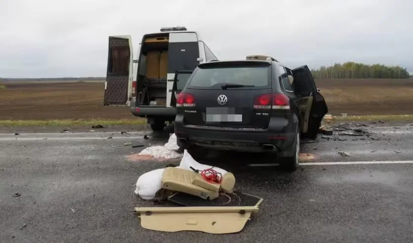 10 октября 2025 года. ДТП с участием маршрутного такси в Светлогорском районе. Фото: СК. 