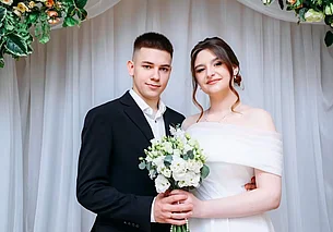 Забыл, когда у нее день рожденья, и назначил свадьбу. Молодожены недели – новые бобруйчане