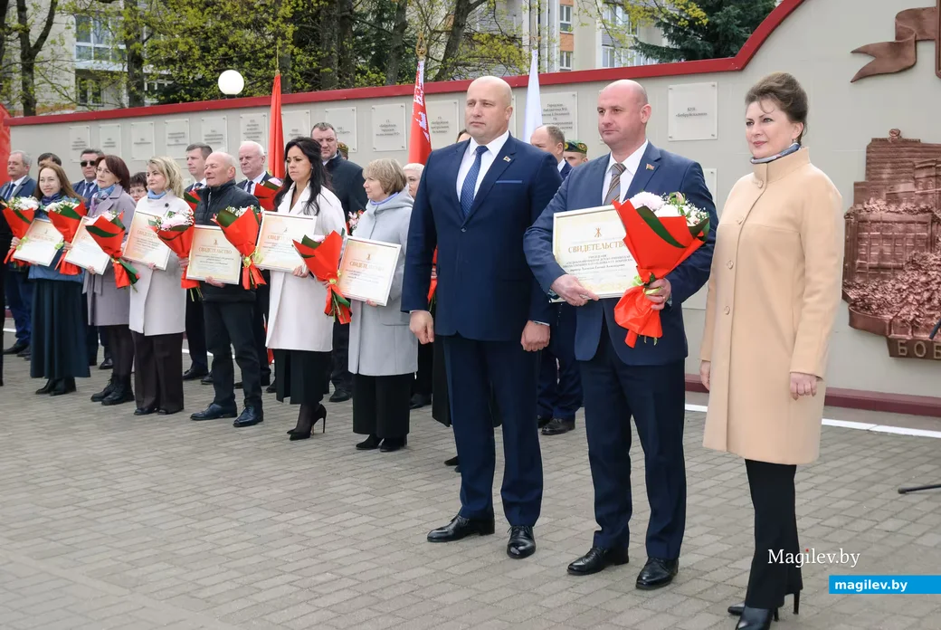 29.04.2026. Октябрьская улица. Торжественная церемония занесения лучших трудовых коллективов