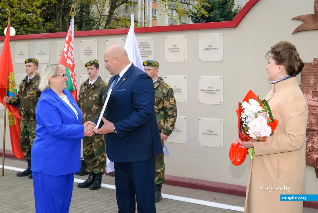 29.04.2026. Октябрьская улица. Торжественная церемония занесения лучших трудовых коллективов