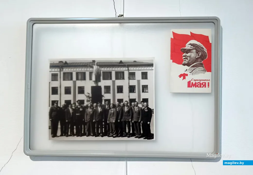  29.04.2026 г. Выставка первомайских открыток и фотографий в музее Глуска.