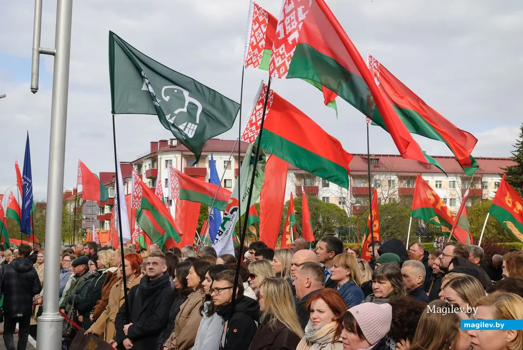 29.04.2026. Октябрьская улица. Торжественная церемония занесения лучших трудовых коллективов