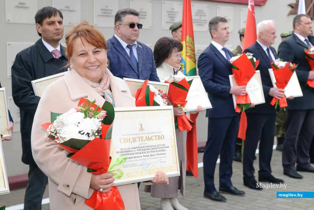 29.04.2026. Октябрьская улица. Торжественная церемония занесения лучших трудовых коллективов