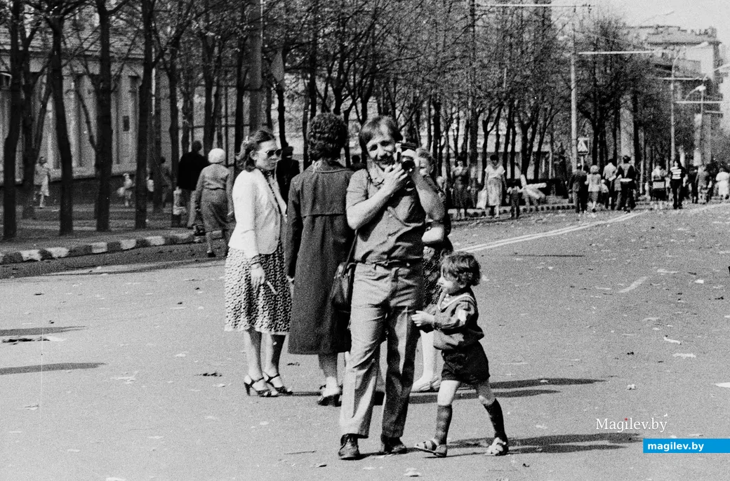   Середина 1980-х, Первомай, Могилев. На проспекте Мира.