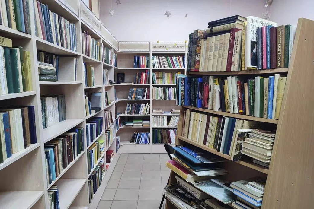 Можно купить книгу и по цене чашки кофе, и даже дешевле. 
