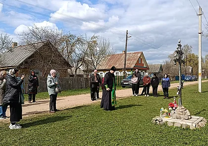 «Белый снег стал красным…» Один день войны в одной деревне