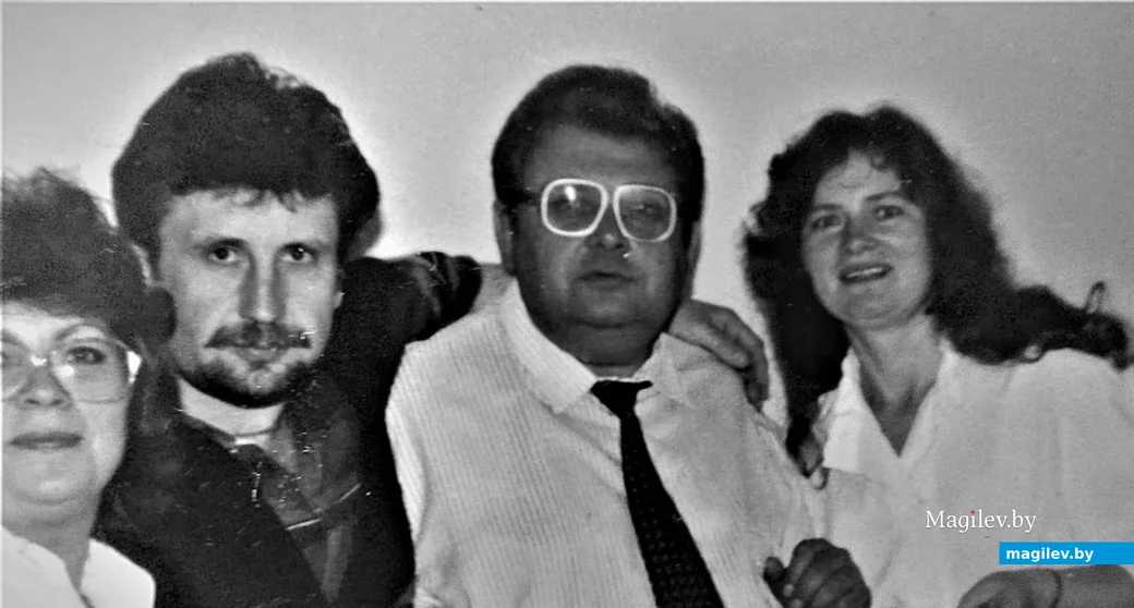  1990-е годы, Могилев. Фаина Дубровская (справа) с коллегами.